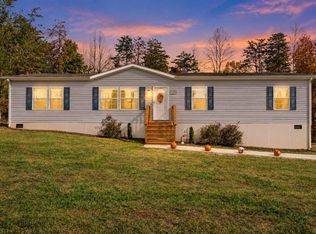 1478 Gander Ln, Bedford, VA 24523