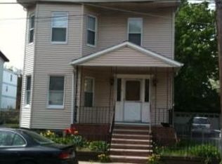 11 Stearns St, Malden, MA 02148