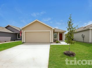 827 Ponderosa Ln, Princeton, TX 75407