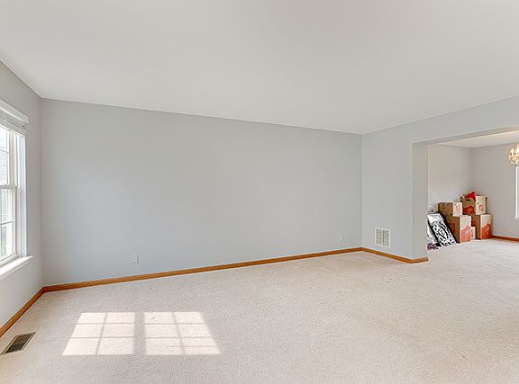 4th image of 190 White Oak Dr
