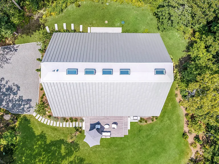 30 Longview Rd — Photo 7