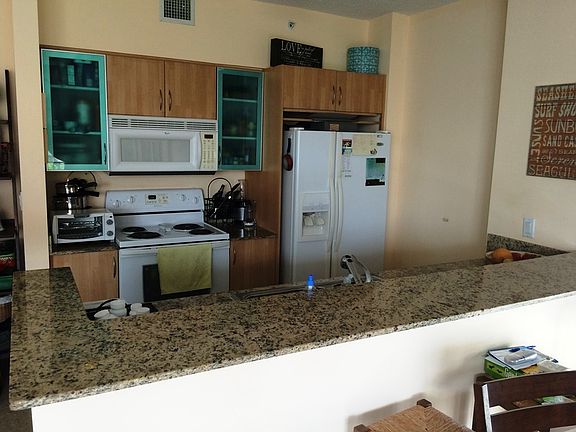 4th image of 17555 Atlantic Blvd #Penthouse 8