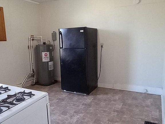 4th image of 506 E Franklin St #B
