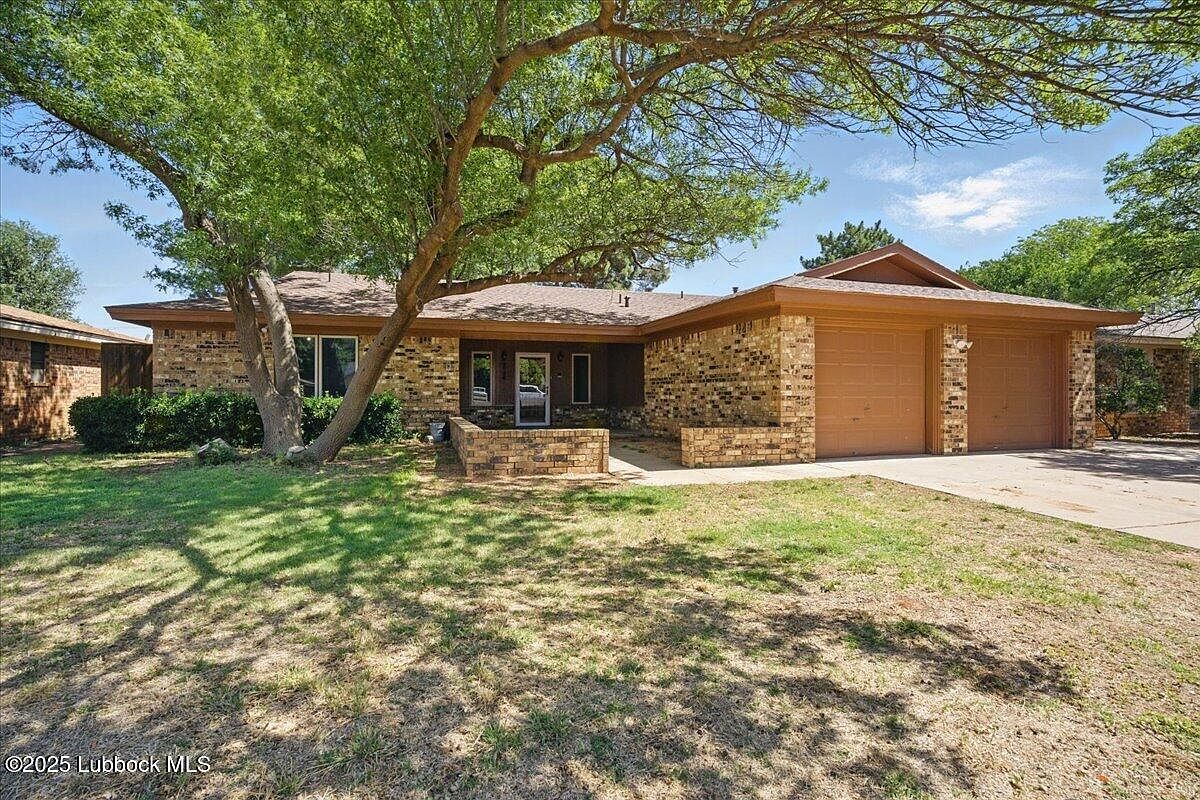 5726 67th St, Lubbock, TX 79424 | Zillow