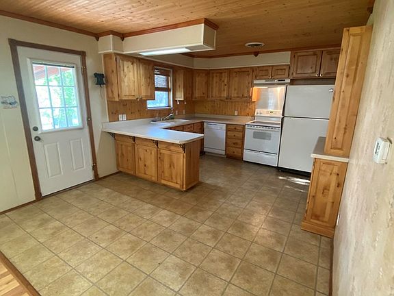 2nd image of 1109 Donna Kay Dr