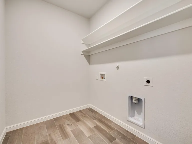 1308 Canary Ln — Photo 16