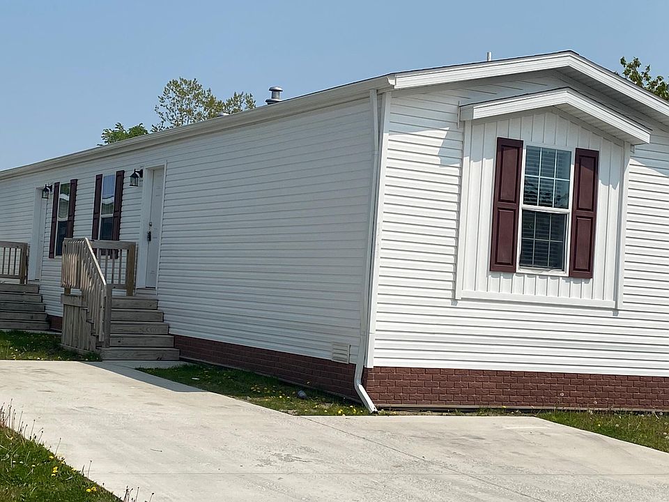 1st image of 59578 Clark Ct