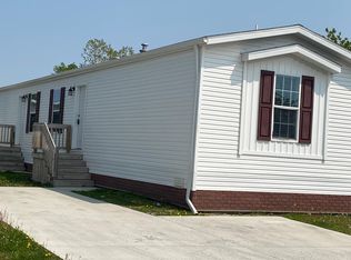 59578 Clark Ct, New Haven, MI 48048