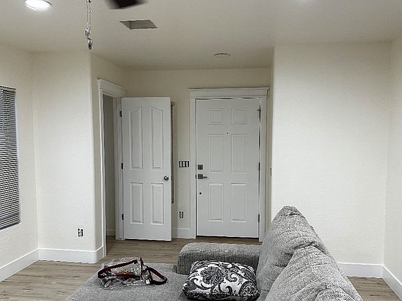 2nd image of 11616 W Vogel Ave