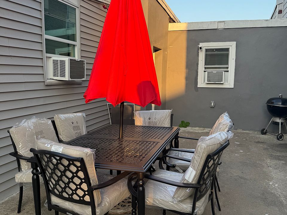 1st image of 6804 Meadowview Ave #3