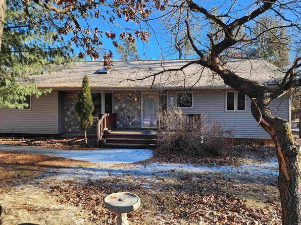 1675 13th Court, Friendship, WI 53934