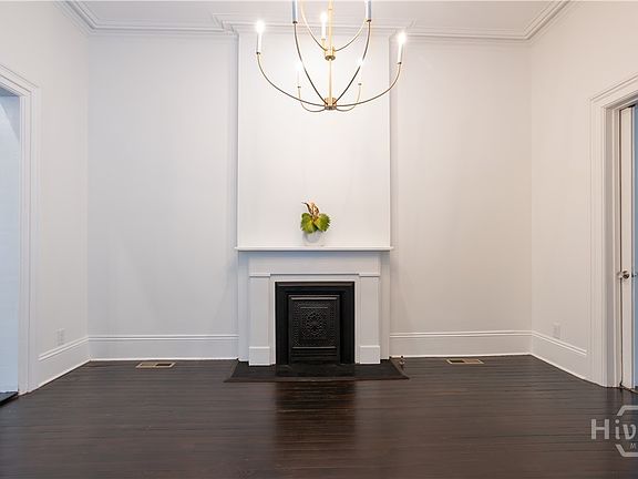 5th image of 315 W Bolton Street