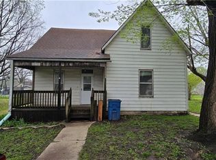 407 S Bismark St, Concordia, MO 64020