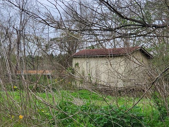4th image of 20008 Jersey Dr