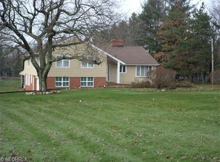 12668 Bass Lake Rd, Chardon, OH 44024