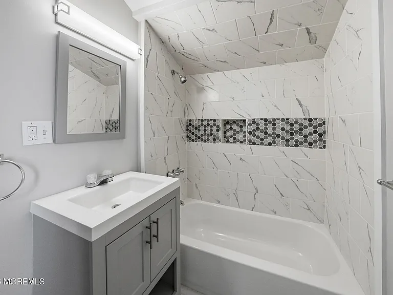 120 2nd St #FRONT HOME — Photo 12
