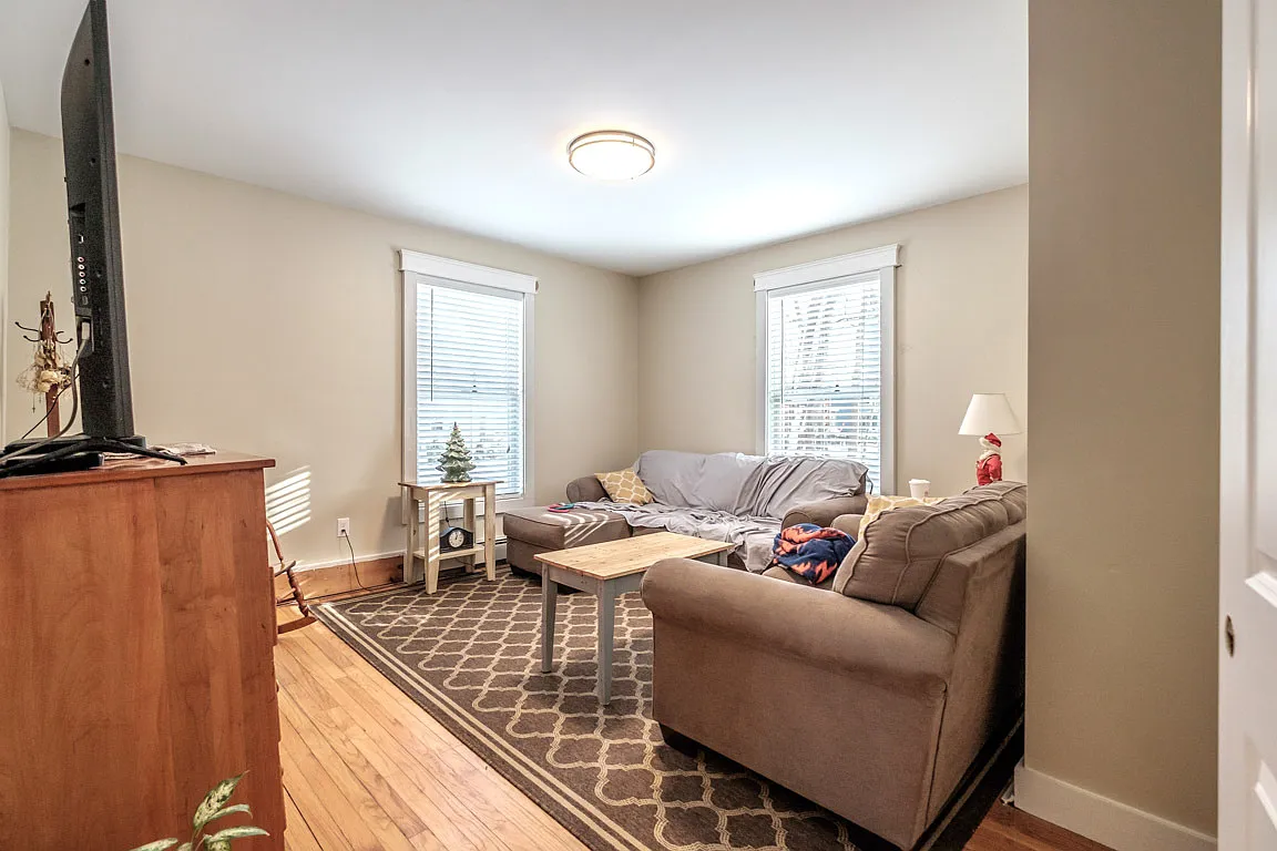 3 bed, $2,850 — Photo 4