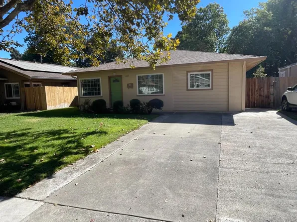 1925 Michigan Blvd, West Sacramento, CA 95691