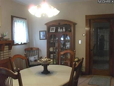5th image of 3919 Erie St