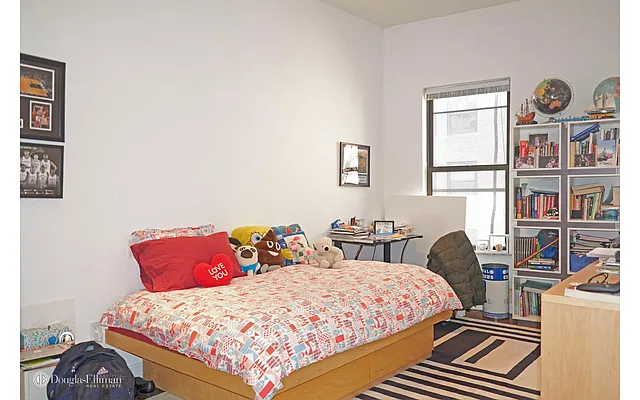 Rented by Douglas Elliman | media 34