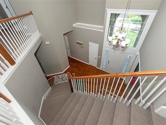 5th image of 8501 W 142nd St