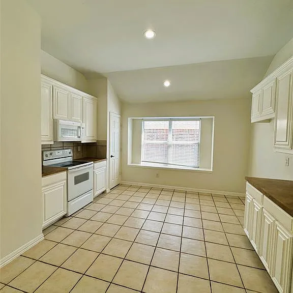 4820 Western Meadows Ct #4820 — Photo 5