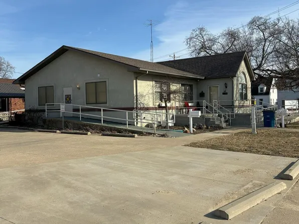 1904 Washington Ave, Vincennes, IN 47591