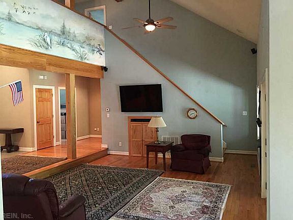 5th image of 1016 Graydon Ave