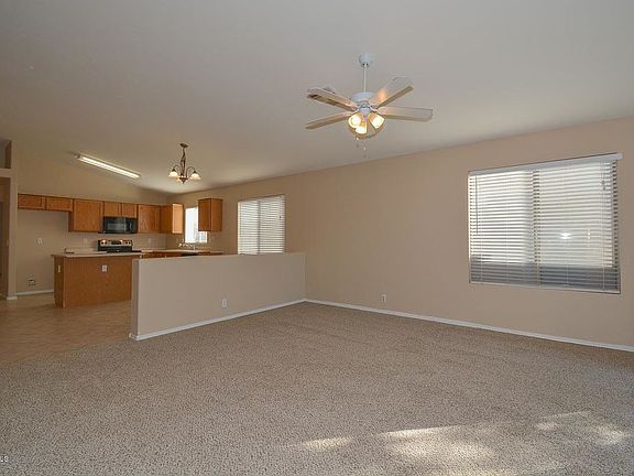 5th image of 9413 W Cinnabar Ave