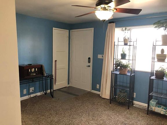 Front entry way from kitchen