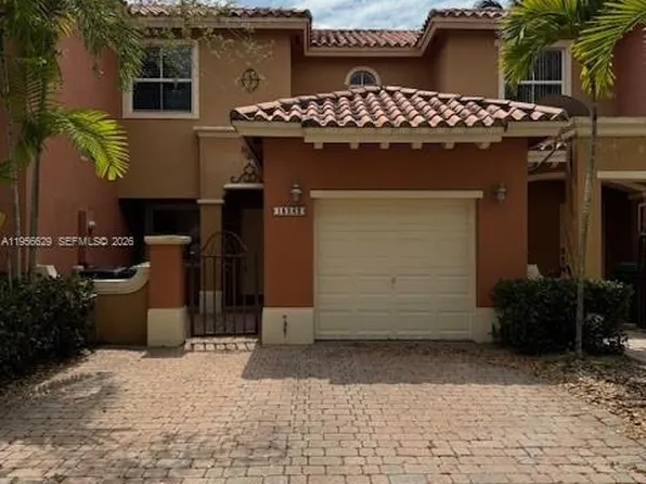 15242 SW 30th Ter, Miami, FL 33185