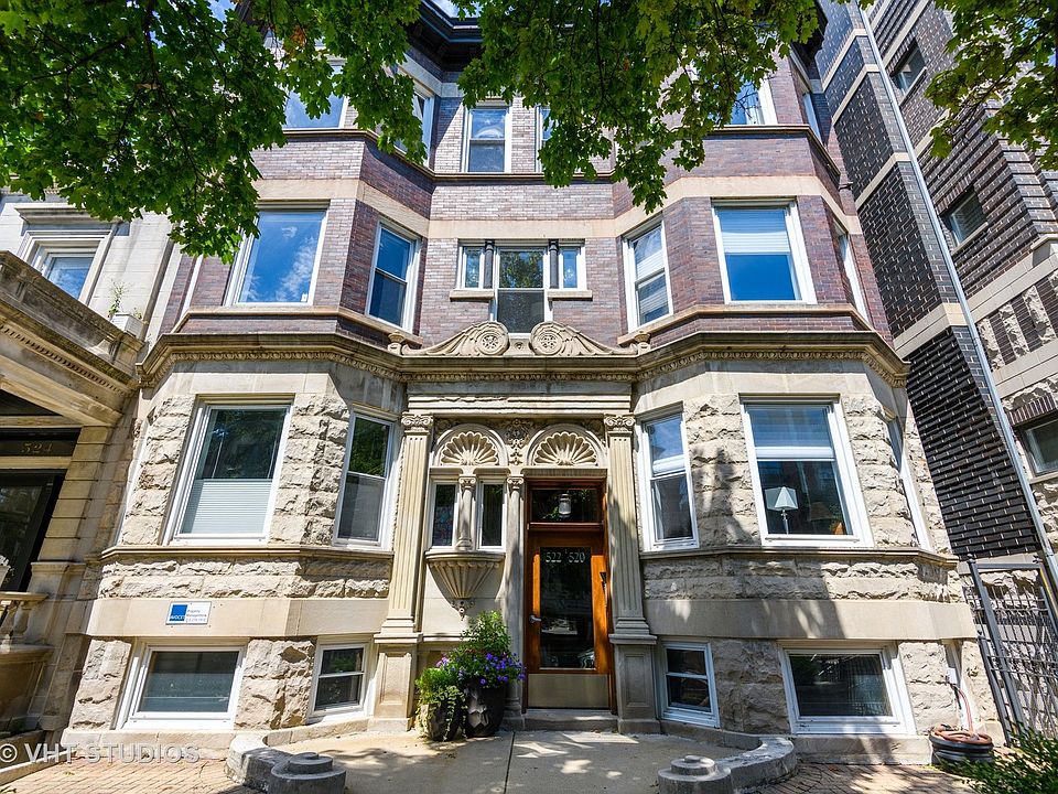 1st image of 522 W Oakdale Ave #2W
