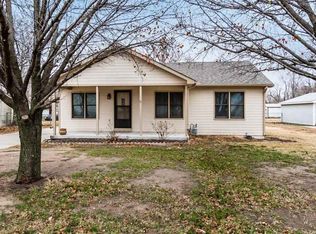 6126 S Seneca St, Wichita, KS 67217