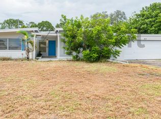 413 Whitfield Ave, Sarasota, FL 34243