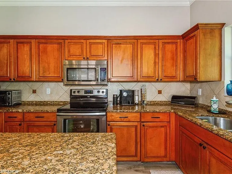 6091 Shallows Way — Photo 17