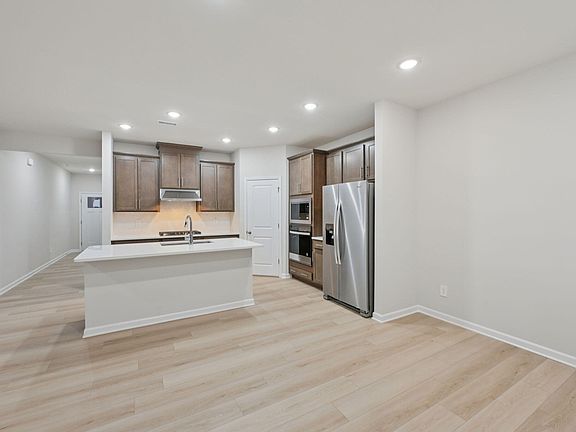 2nd image of 2147 Topsail Rd