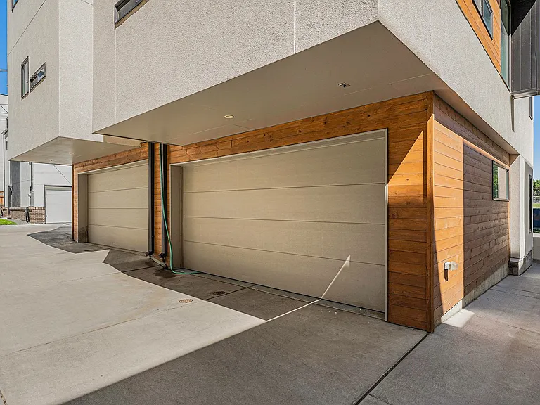 3402 W 18th Ave — Photo 27