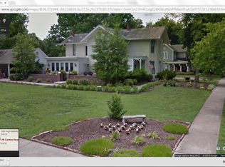 701 W Central Ave, Bentonville, AR 72712