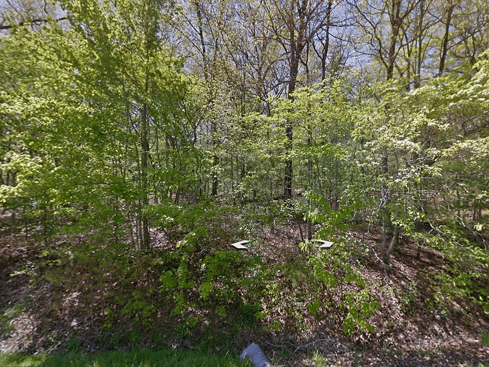 1st image of 126 Brantenwood Cir
