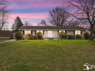 11706 Grafton Rd, Carleton, MI 48117