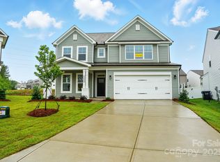 2020 Embassy Ct #48, Charlotte, NC 28213