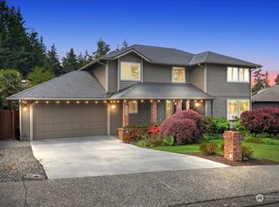 6928 168th St SW, Lynnwood, WA