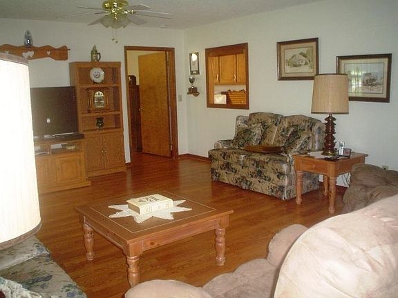 2nd image of 164 Meadow Creek Drive