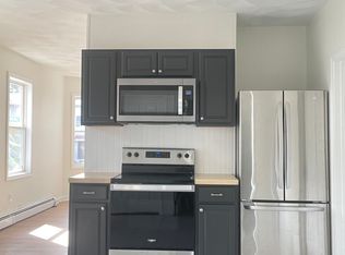 112-114 Johnson St #1, Pawtucket, RI 02860