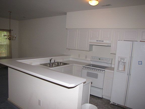 5th image of 2219 C Locksley Woods Drive