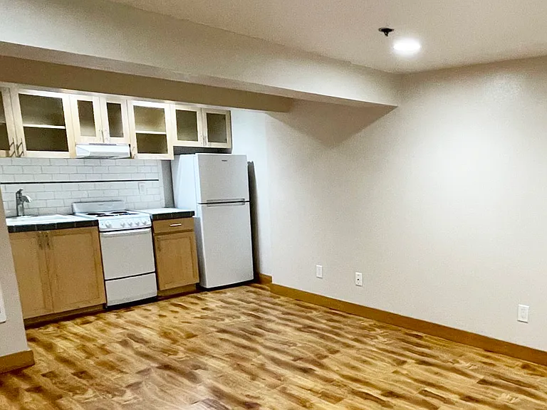 Chardonnay Apartments — Photo 12