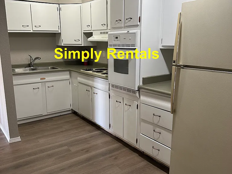 933 Goff Blvd SW #B — Photo 9
