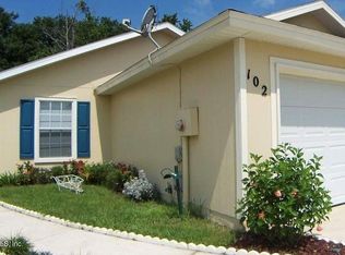 102 Cherry Tree Ct, Jacksonville, FL 32216