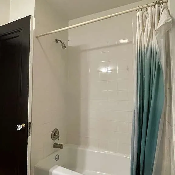2734 W Winnemac Ave #2 — Photo 18
