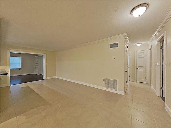 5th image of 5209 Brookmeade Dr
